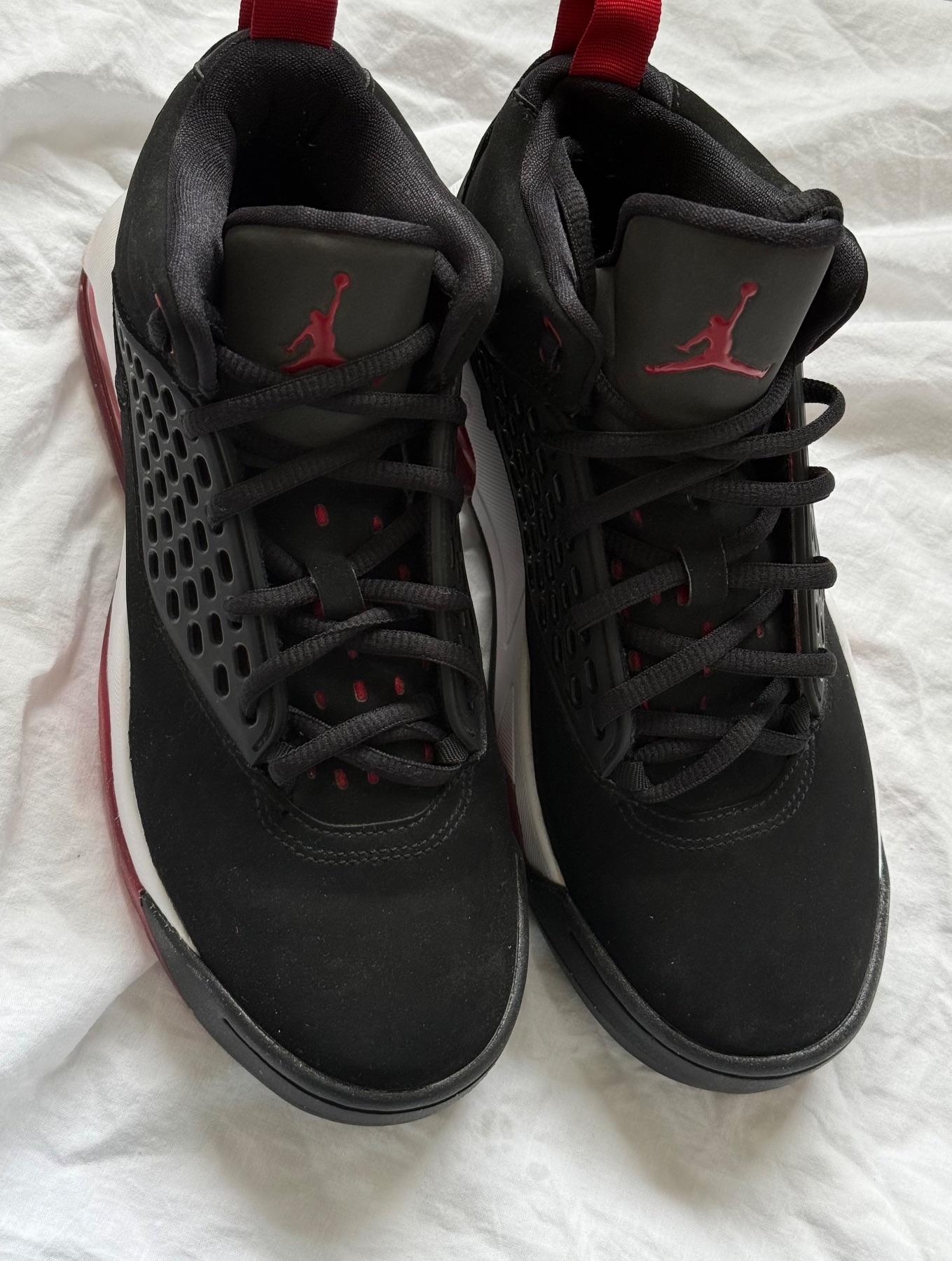 Jordan Trainers