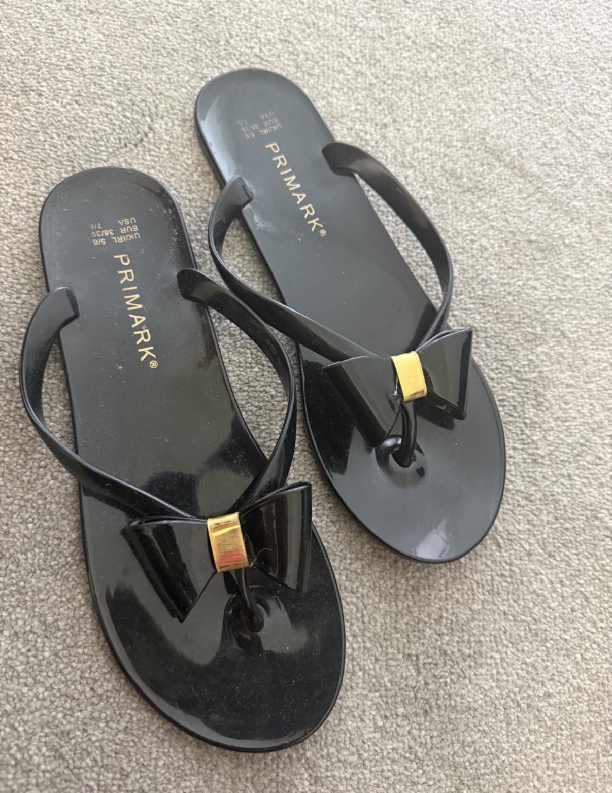 PRIMARK • FLIP FLOPS