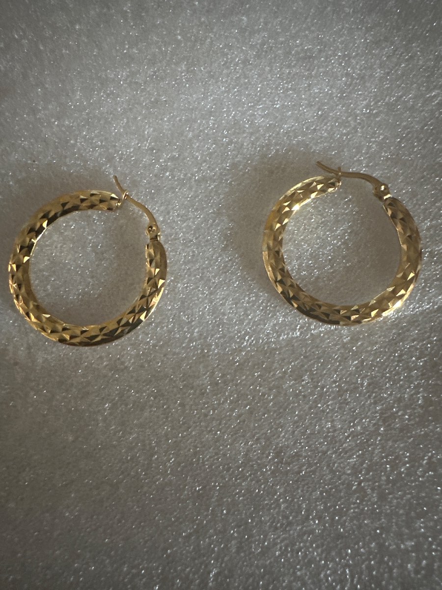 Gold hoop