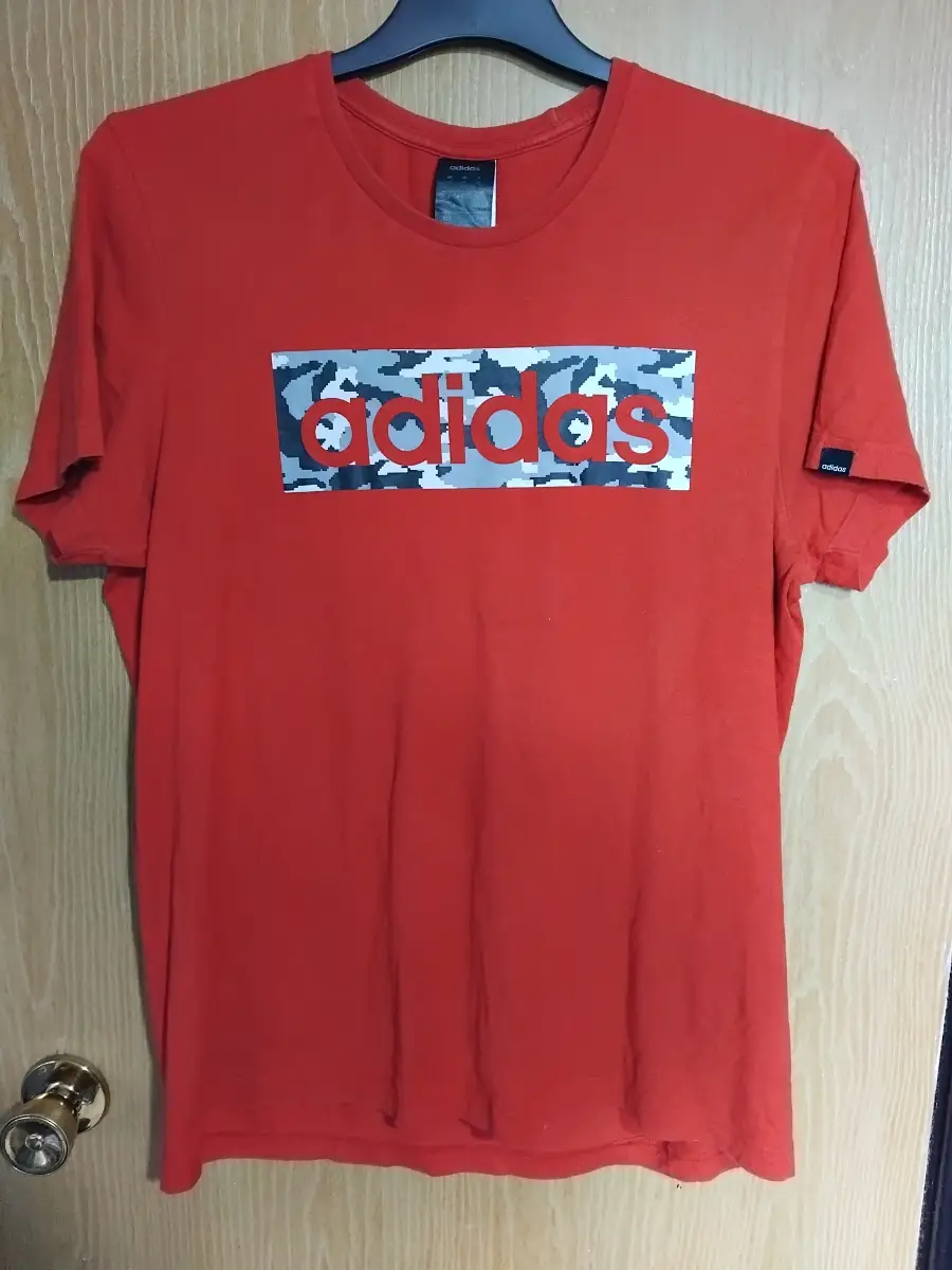 Adidas red t shirt. Size M