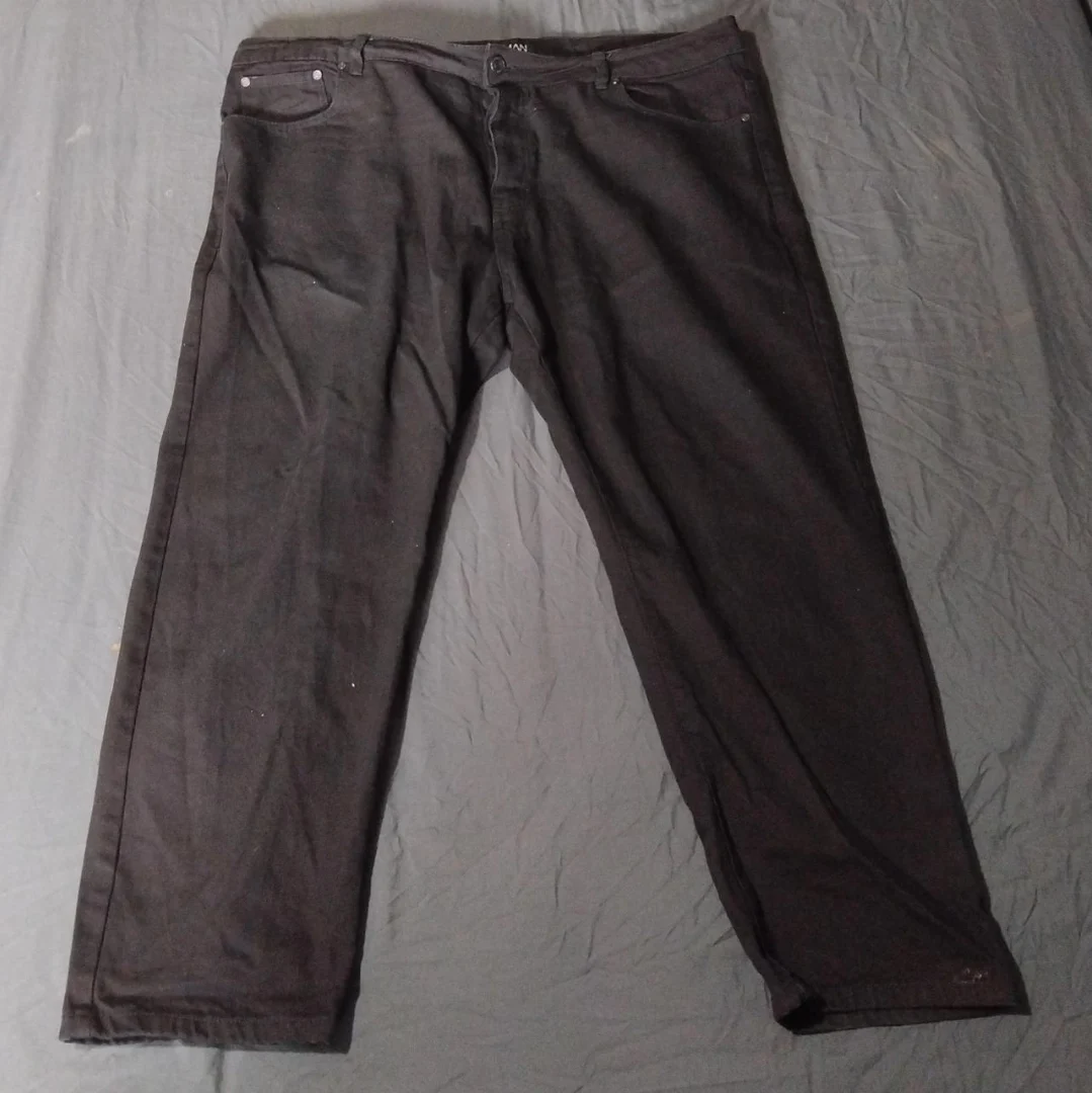 Boohoo MAN jeans. Black. Size 42R