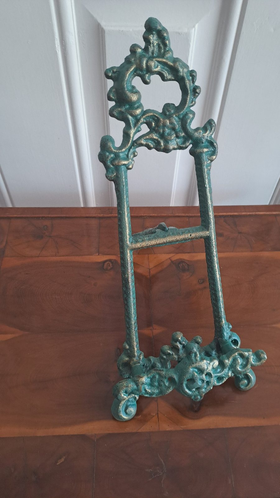 Large size brass easel