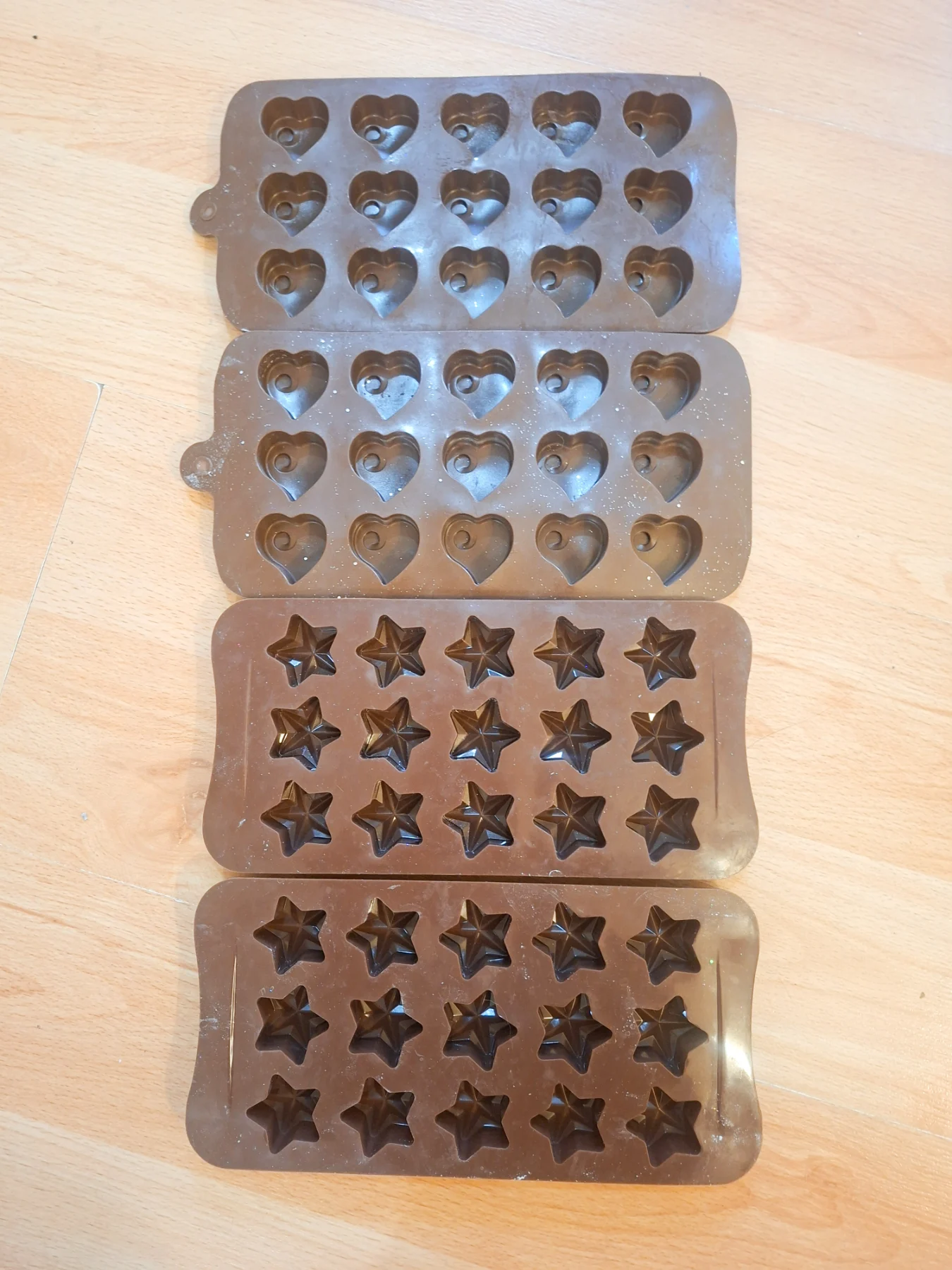 4 silicone wax moulds