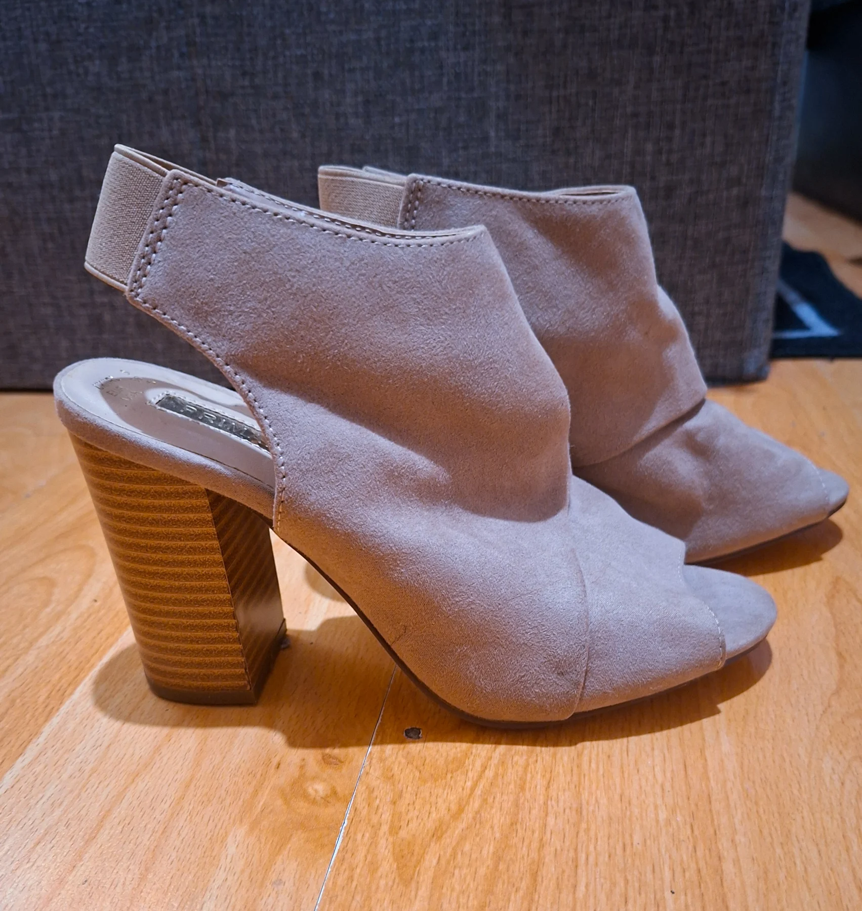 Size 3 heels
