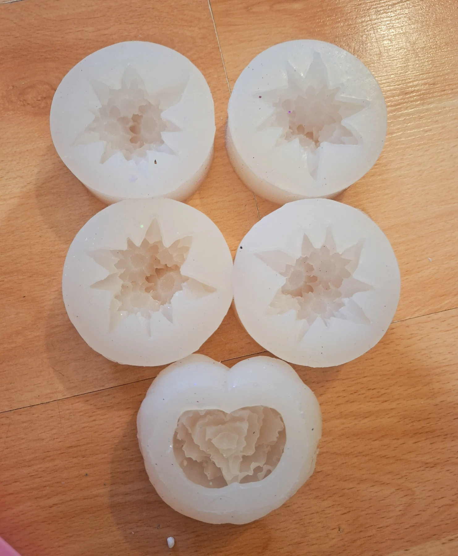 5 silicone wax moulds