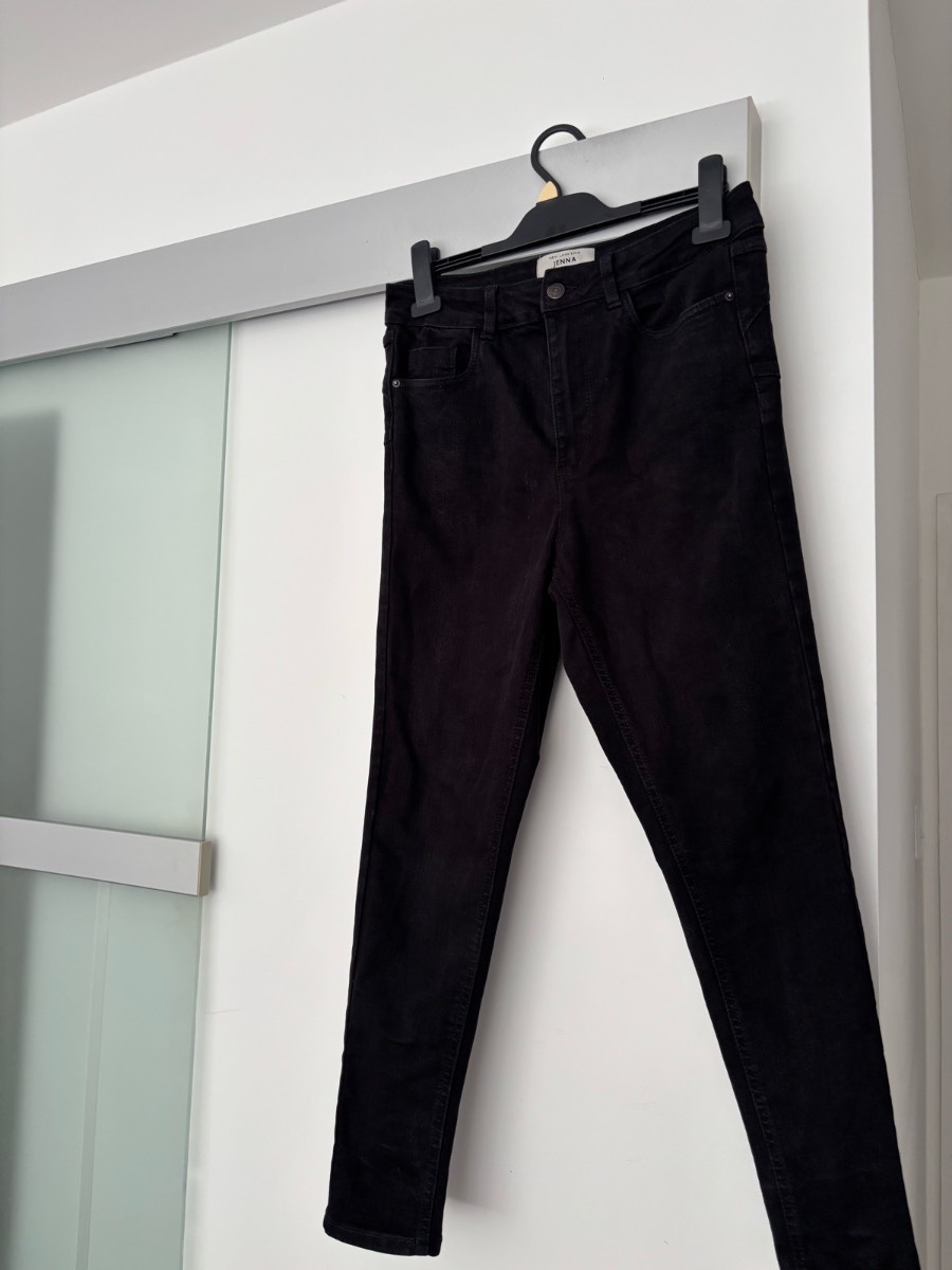 Ladies skinny jeans 12