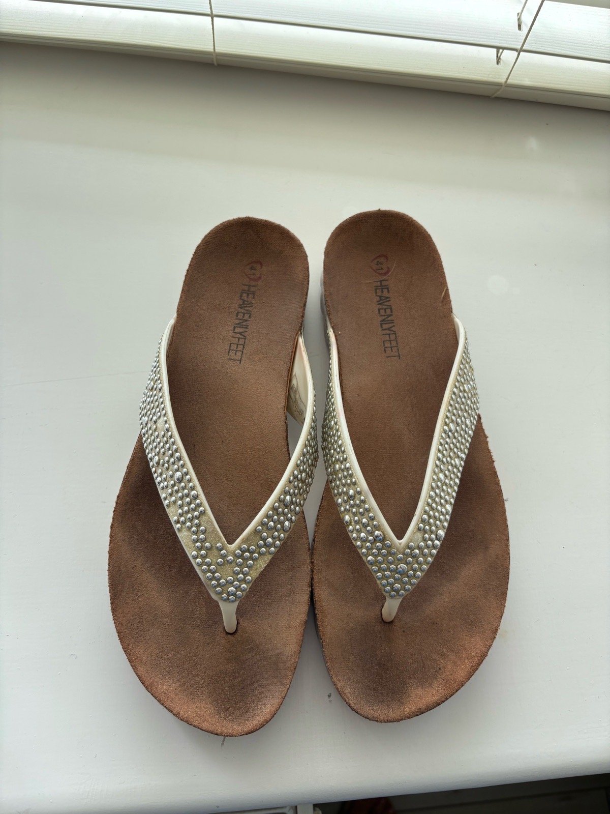 Heavenly feet flip flop shoes 8