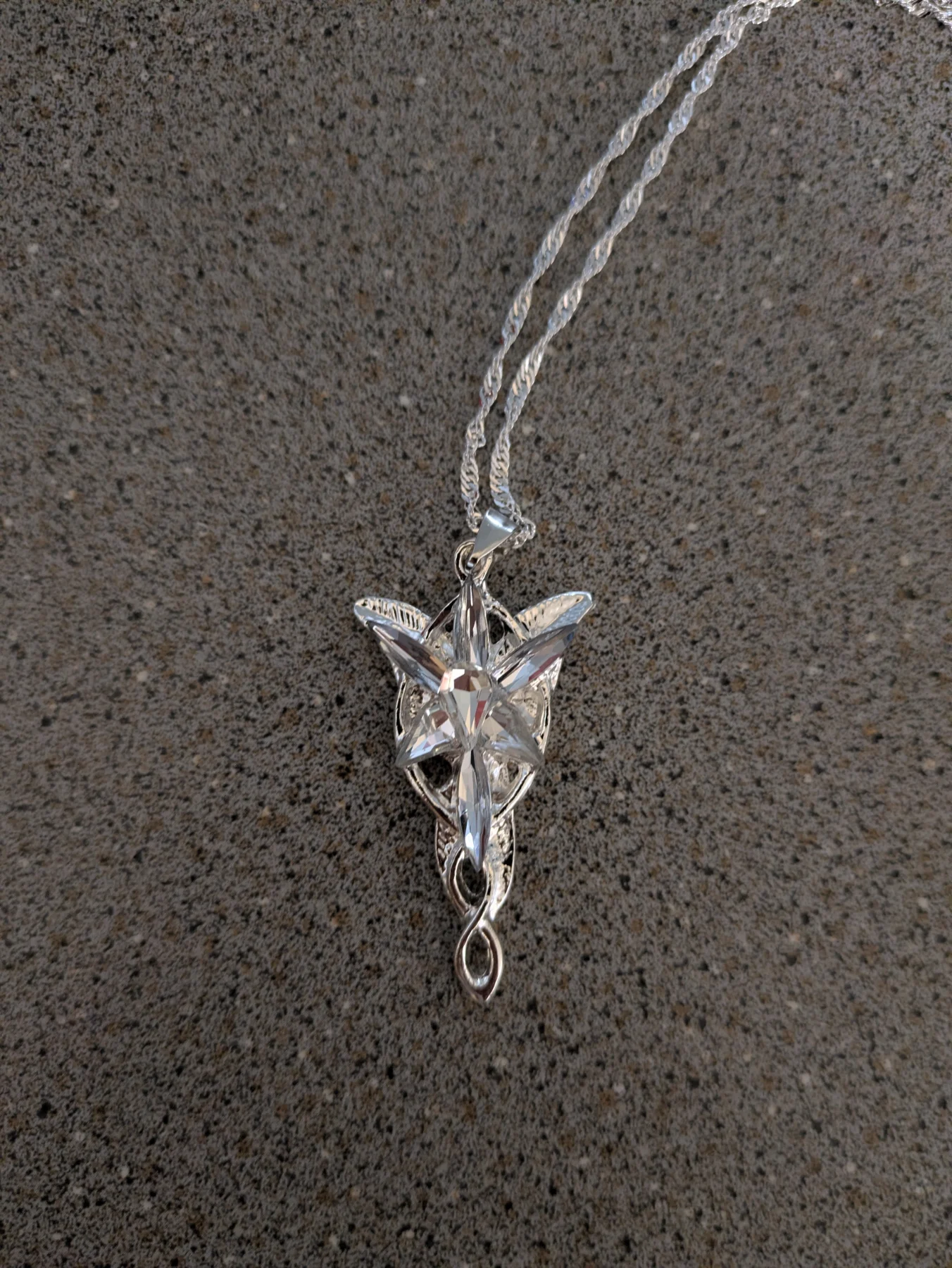 Arwen Evenstar necklace the lord of the rings