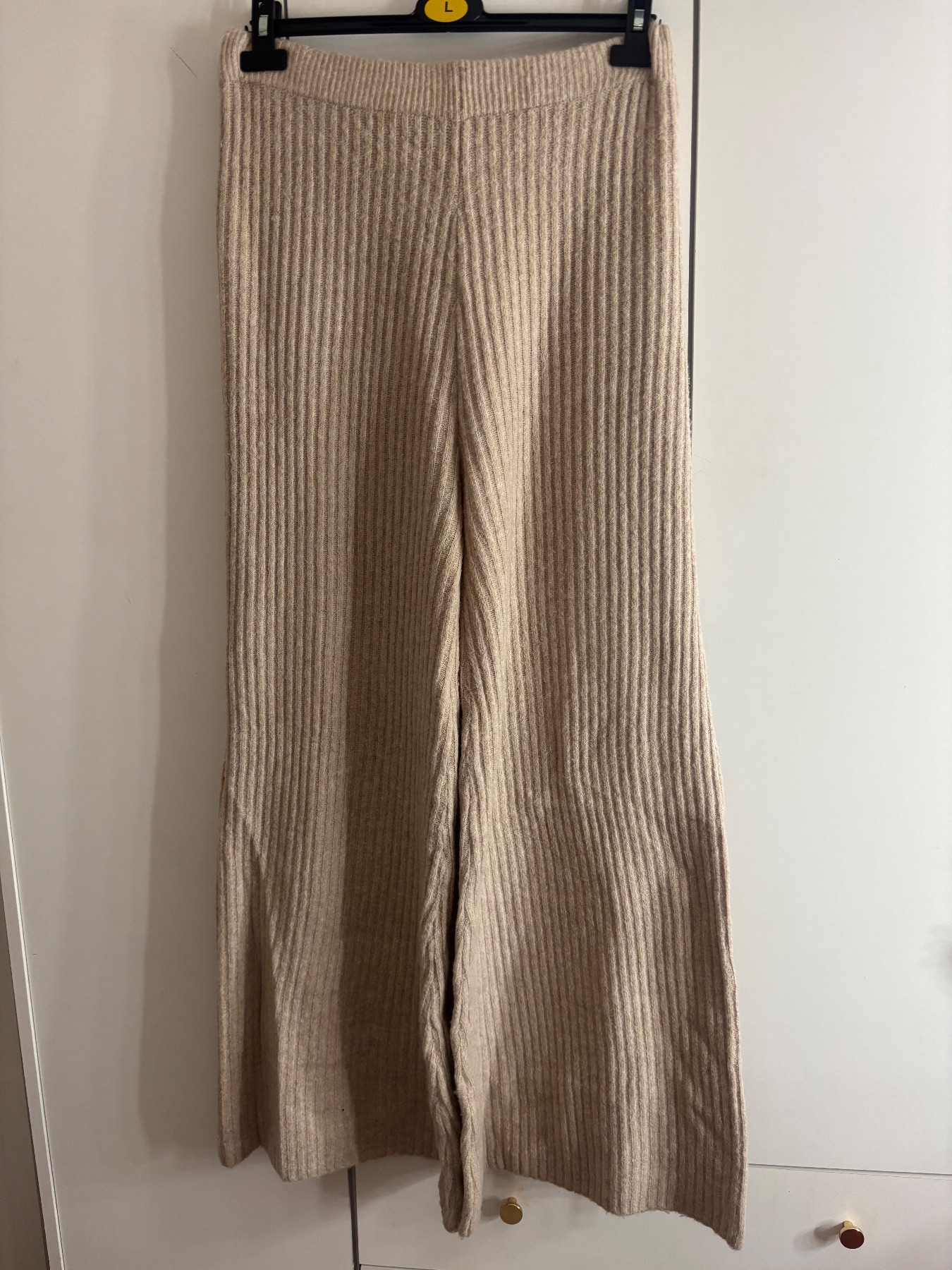 Boohoo Women's Knitted Cream Wide Leg Trousers Size Large