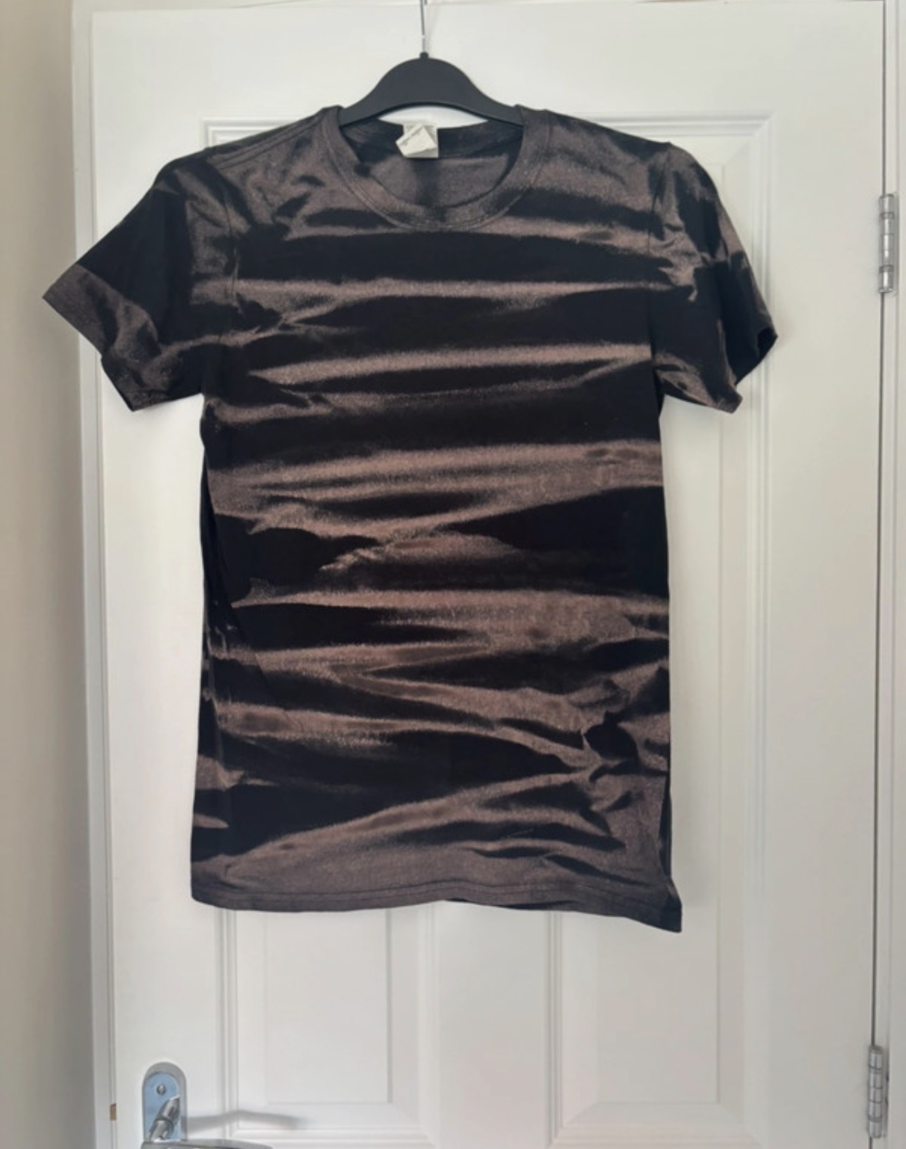 Purpley Grey Striped Black T-Shirt Gildan Size Small