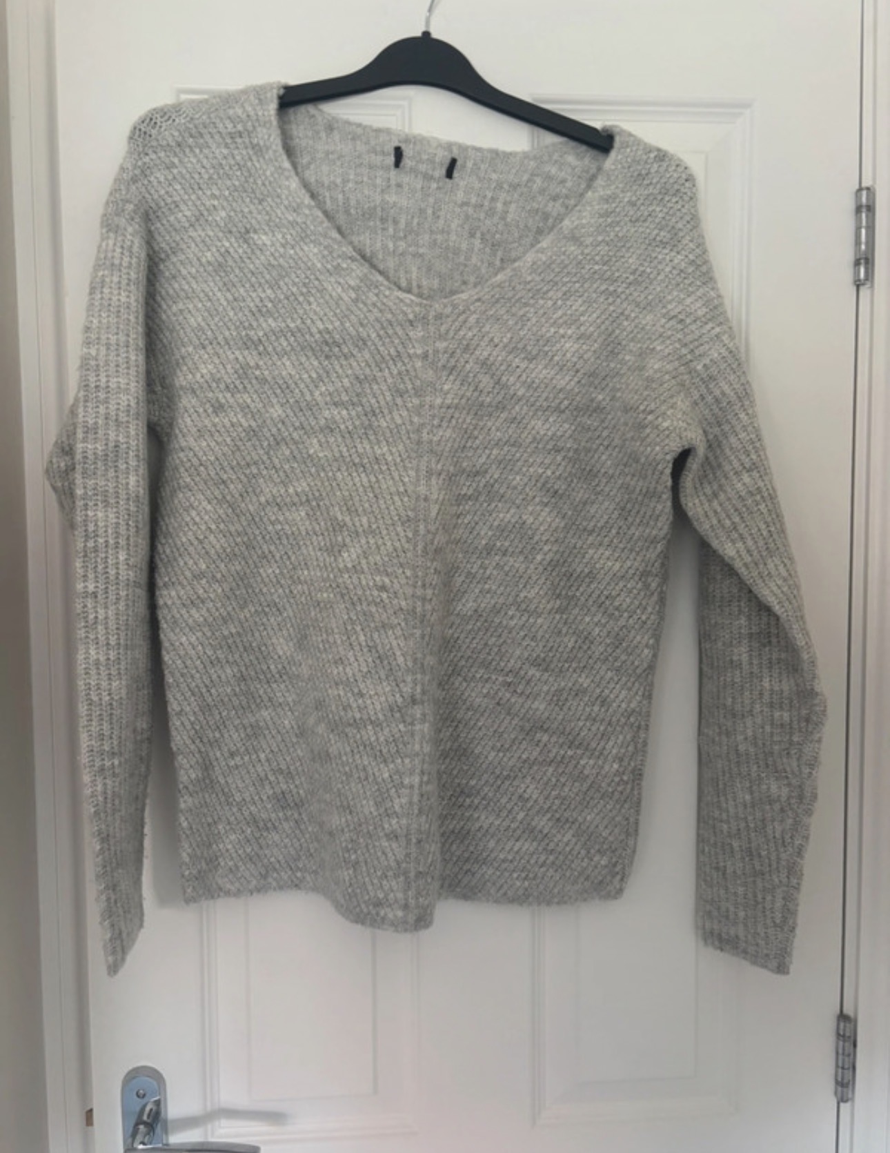 Grey Knitted Jumper Women’s Size 12 Great Condition Regular Fit