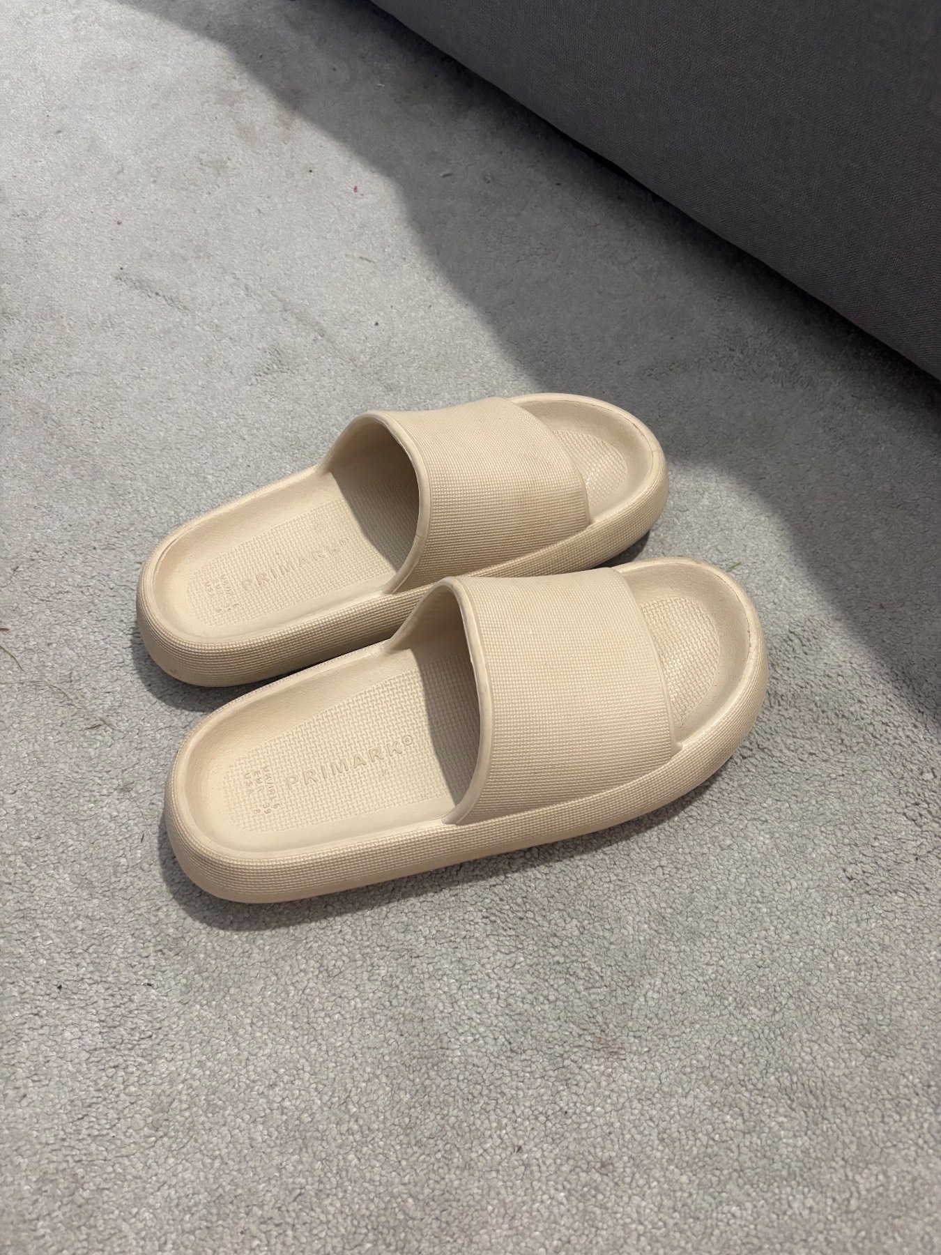 Primark Women's Beige Sliders Size 6 Good Condition