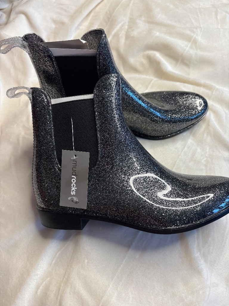 Ladies size 5 silver glitter waterproof ankle boots new