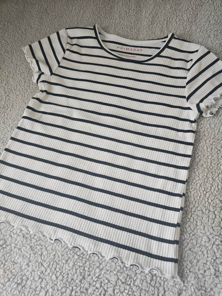 Girls Stripe Tshirt Size 10-11 years