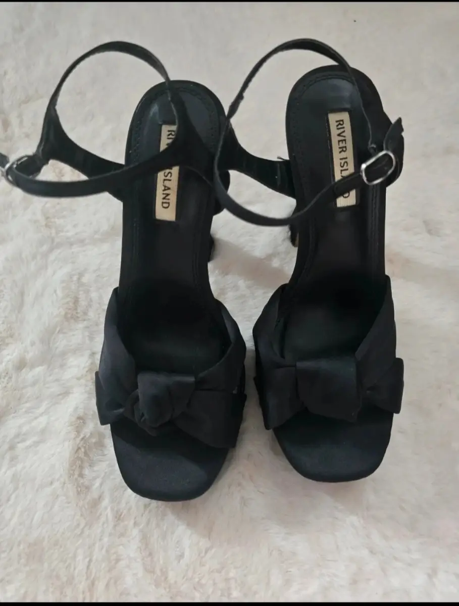 Black River Island Open Toe Heels