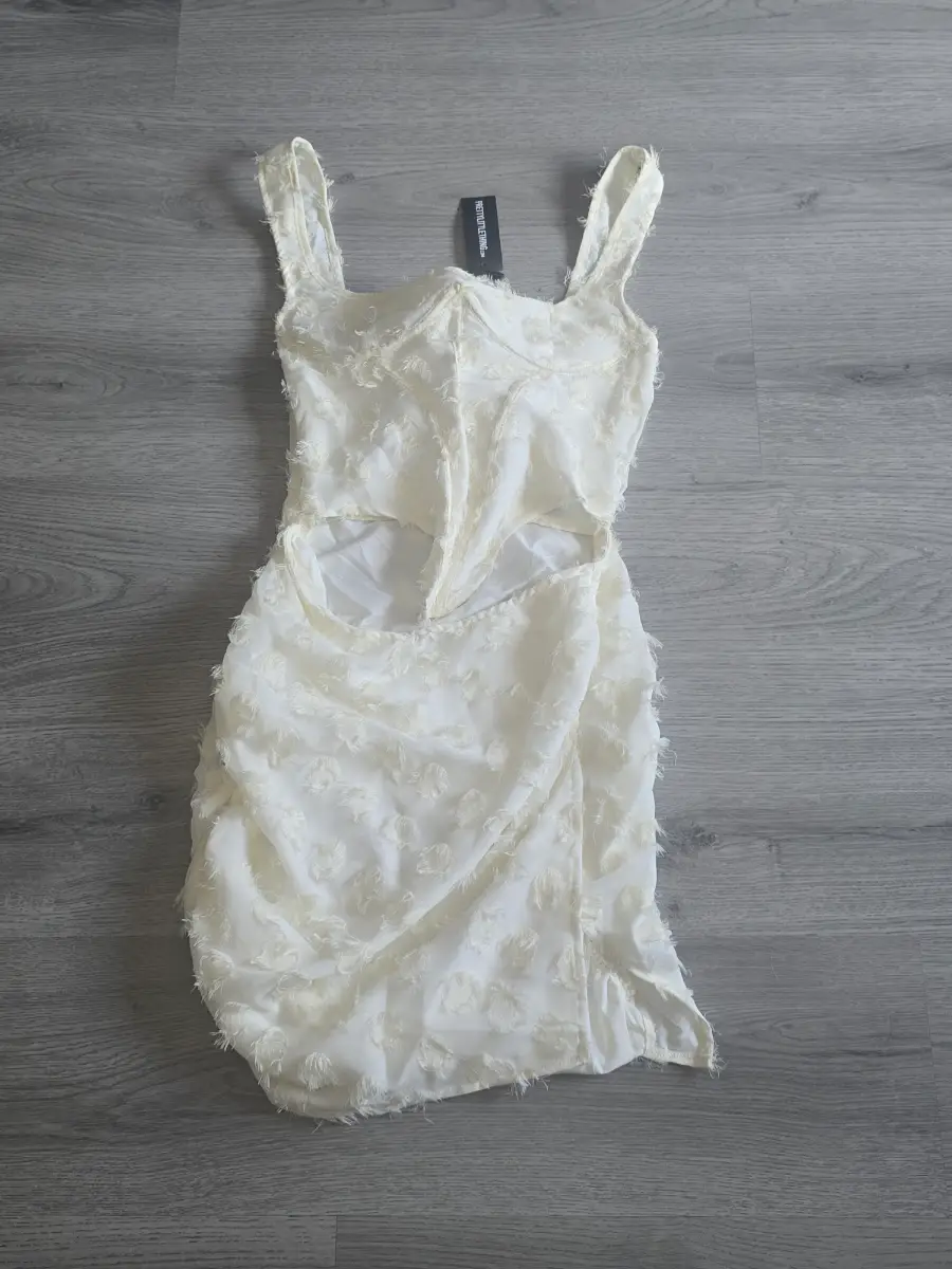 Cream Floral Fitted Textured Cut-Out Dress