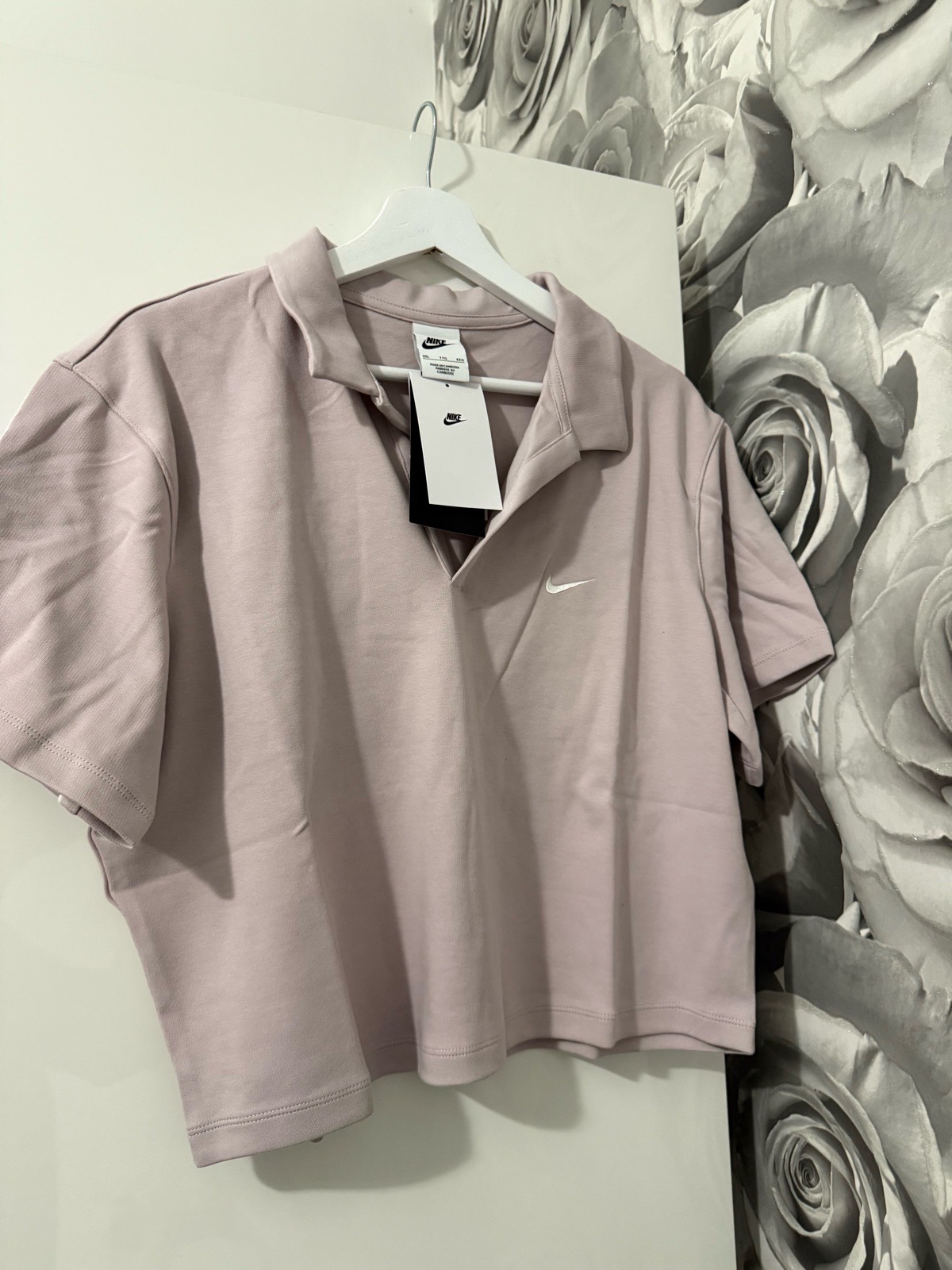 Nike Women’s Essential Polo Crop Top in Lilac Size XXL