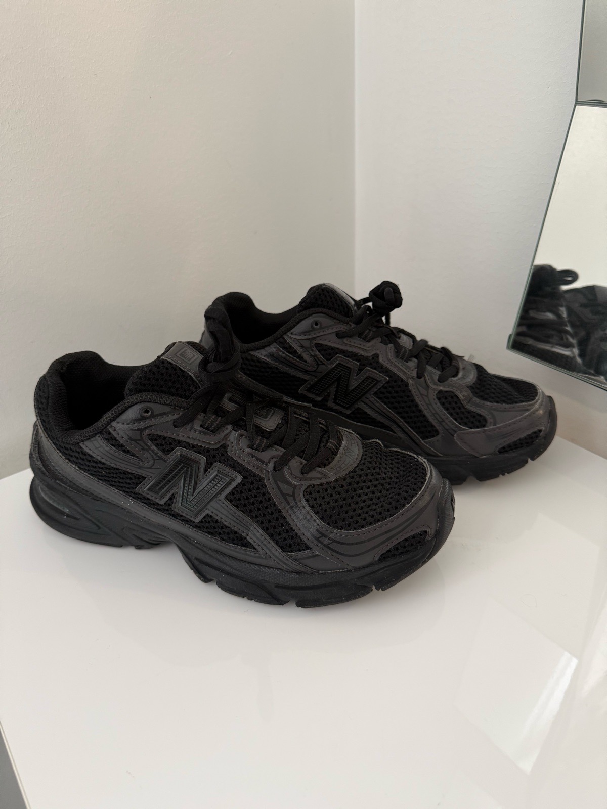 Women’s New Balance 740 Trainers Size 5