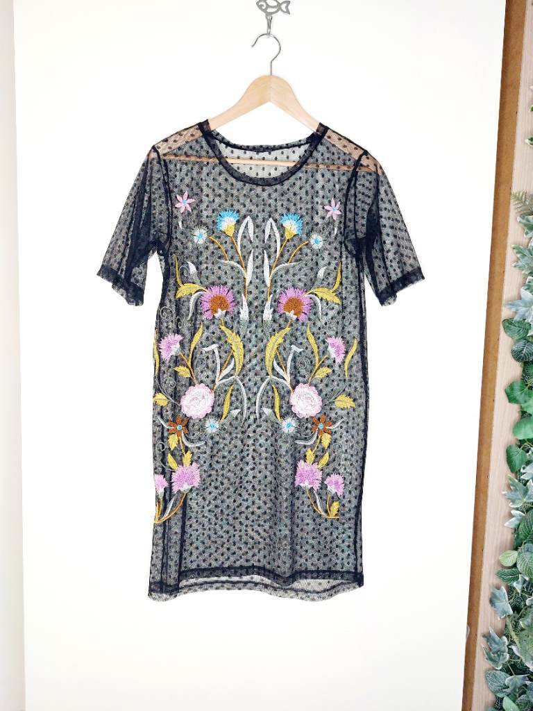 River Island Black Embroidered Sheer Short Sleeved Mesh Dress / Beachwear Size 10