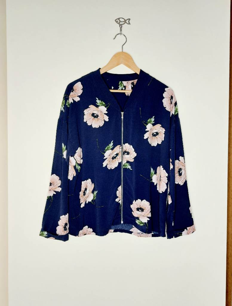 Vintage Design Navy Floral Lightweight Bomber Jacket