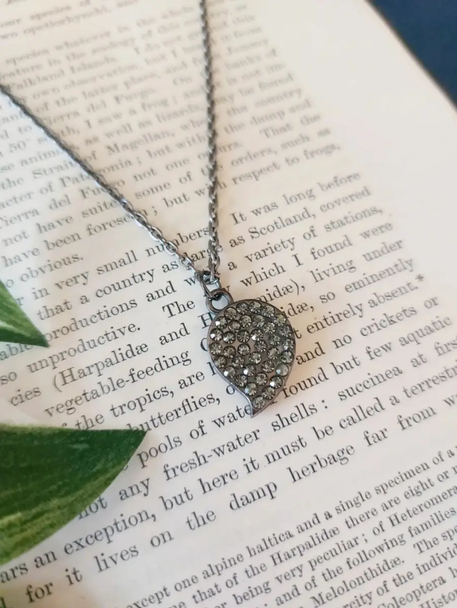 Grey Diamante Pendant Necklace - New 47cm Chain