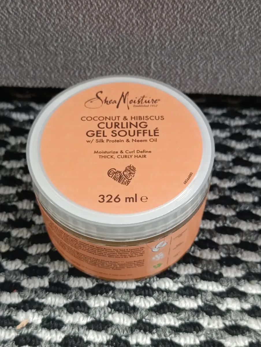 Shea Moisture Coconut & Hibiscus Curling Gel Soufflé no silicones or sulphates for thick, curly hair 326 ml
