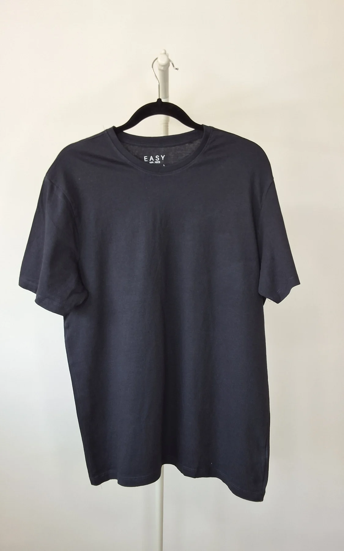 Easy Black Crew Neck T-Shirt - Size L