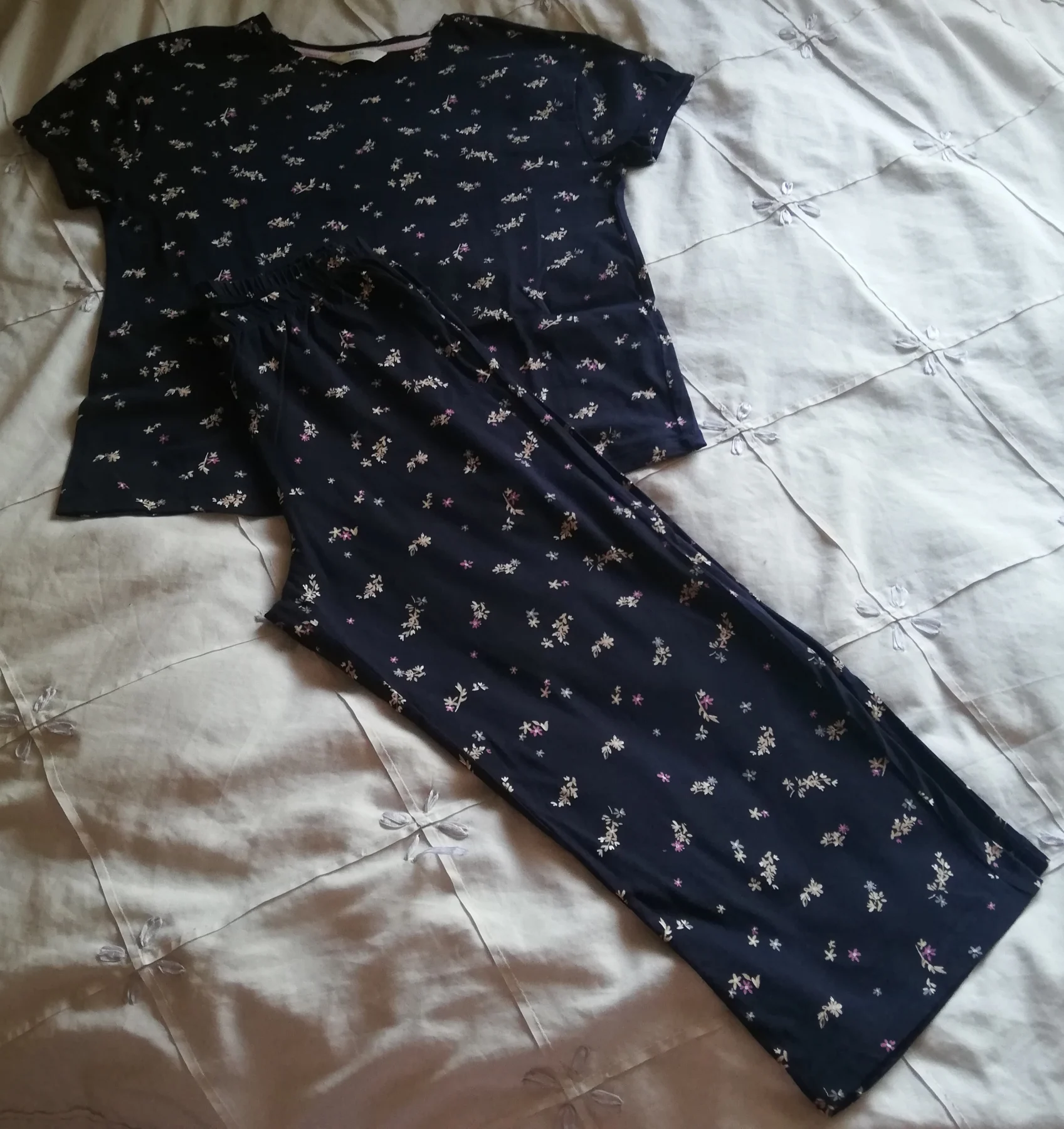 M&S pyjamas XS