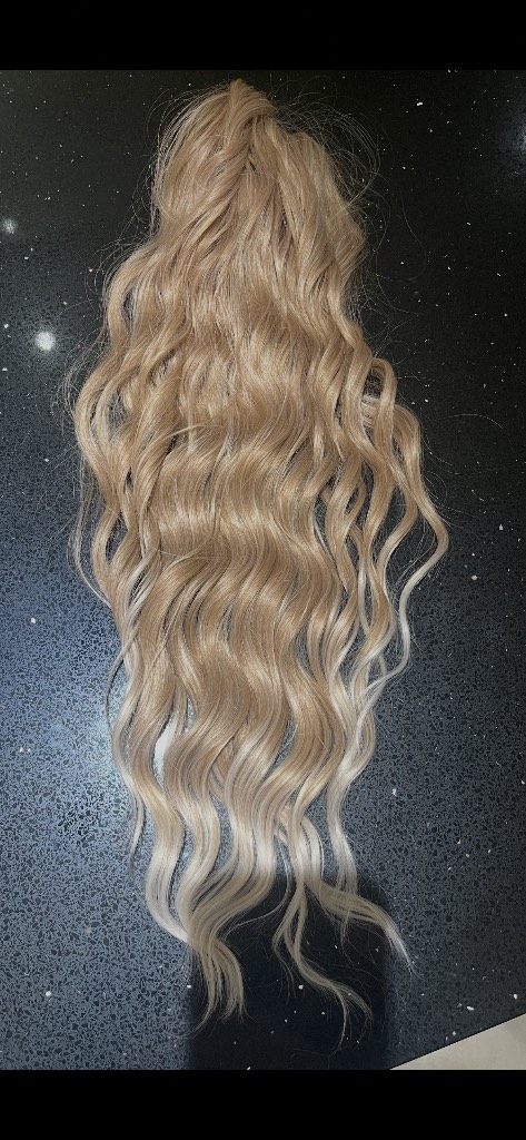 Clip on Ombré Ponytail