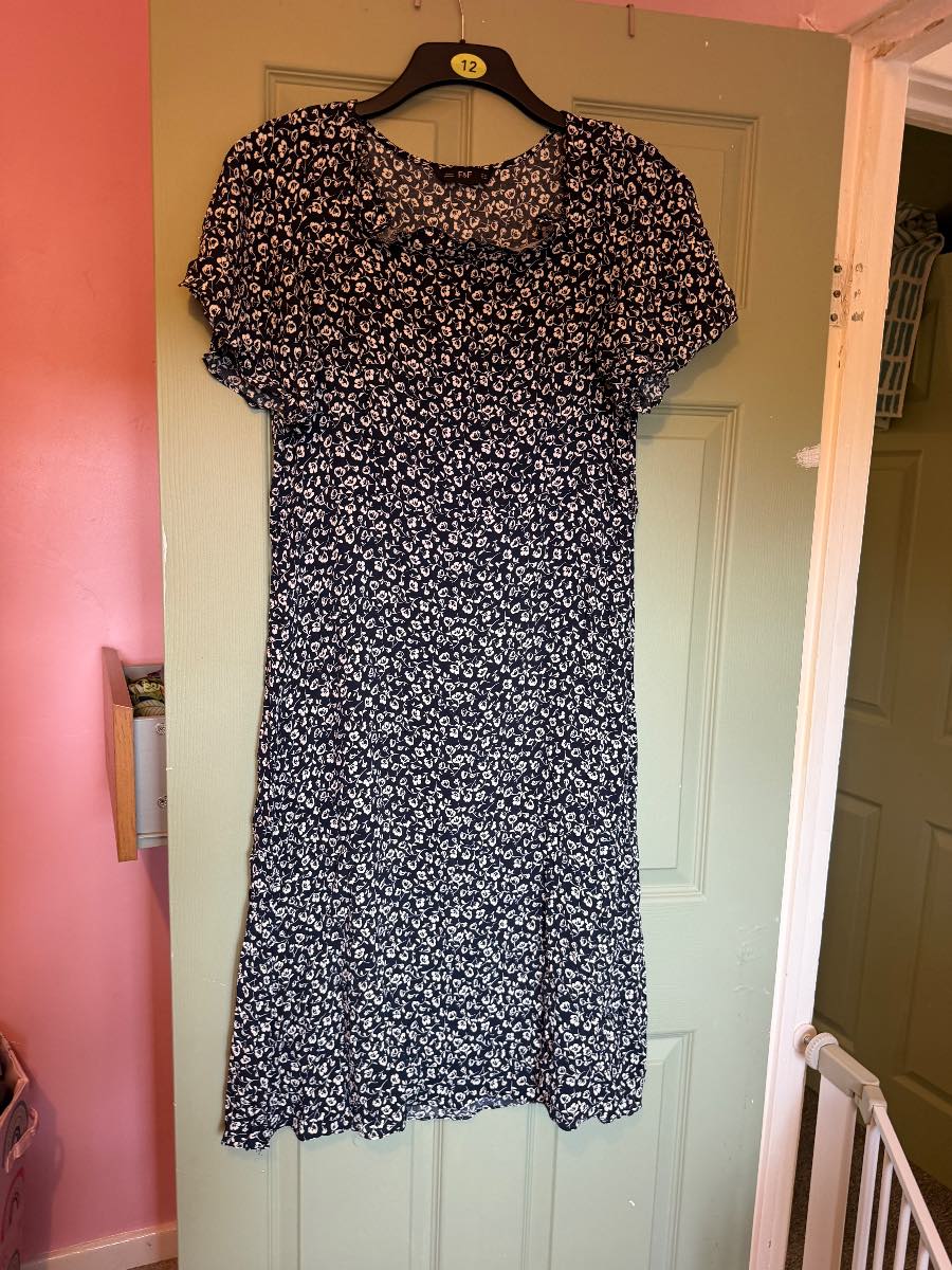 F&F black and white floral short-sleeve midi dress