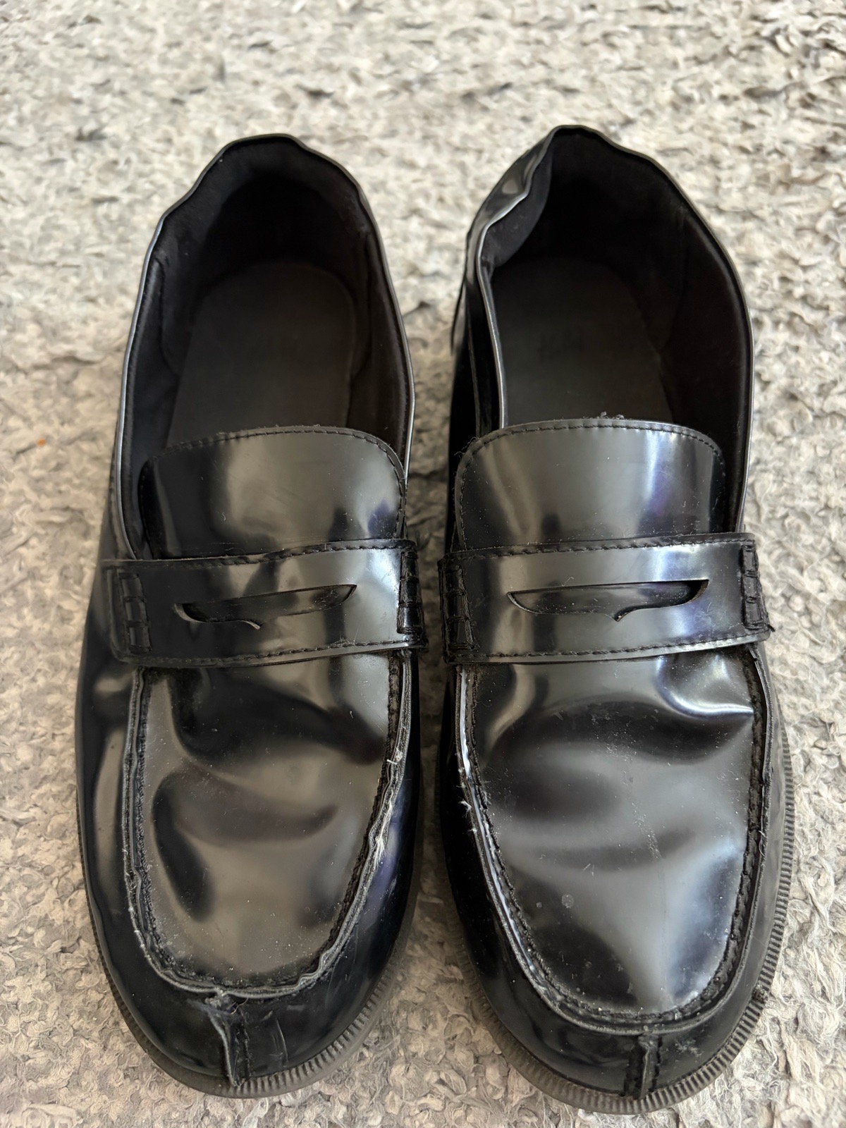 H&M Black Patent Penny Loafers – Size EU 35 / UK 2
