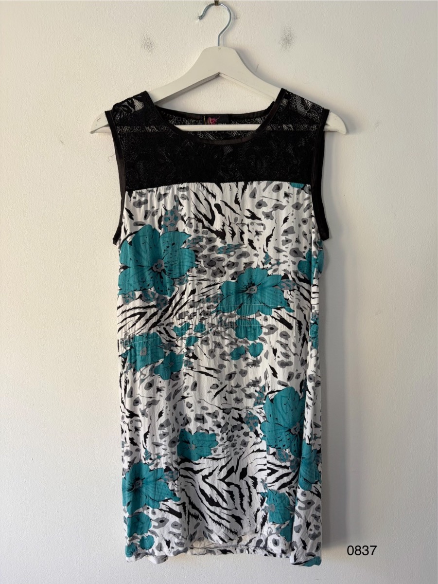 YUMI Floral & Animal Print Sleeveless Dress with Lace Detail – Size S