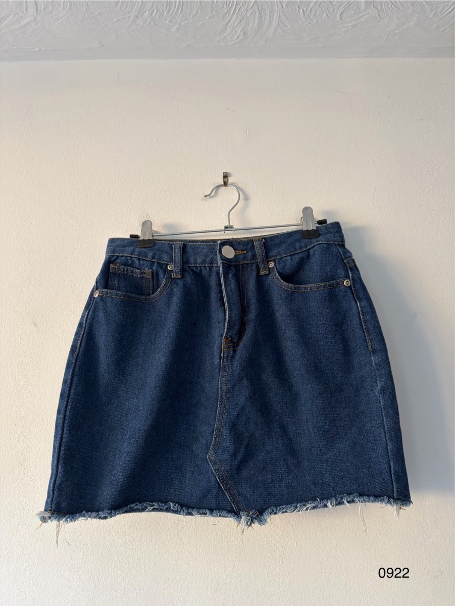 Boohoo Blue Denim Mini Skirt UK 6 | Raw Hem | Dark Wash