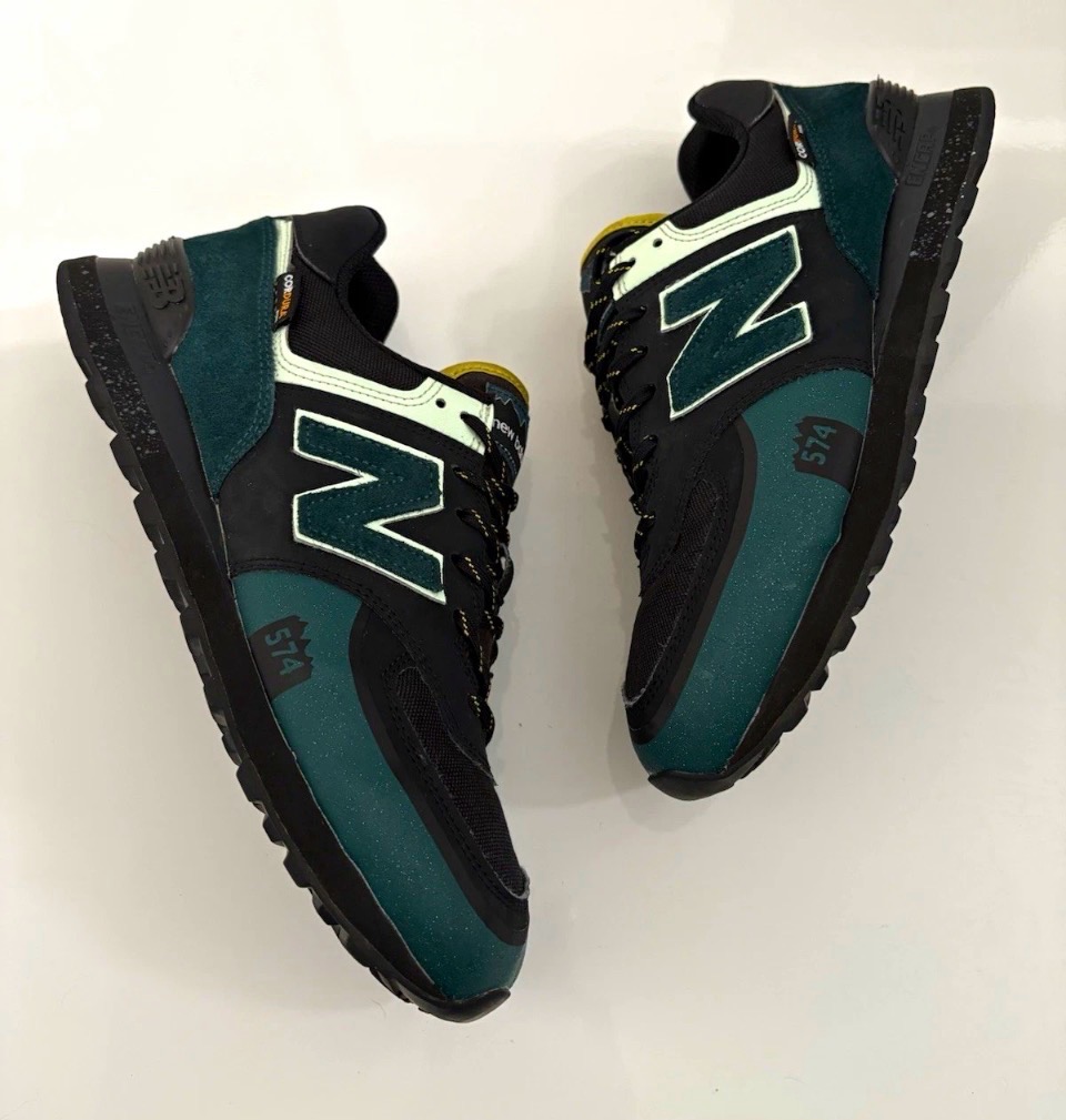 New Balance 574T Trail Cordura Trainers Black Trek/Teal 9.5 Excellent Condition