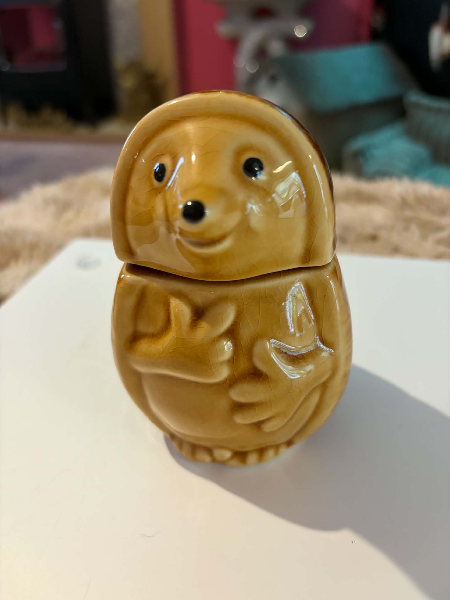 Sweet vintage hedgehog pot
