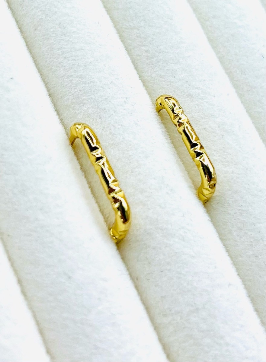 18ct gold plated rectangular textured hoop earrings