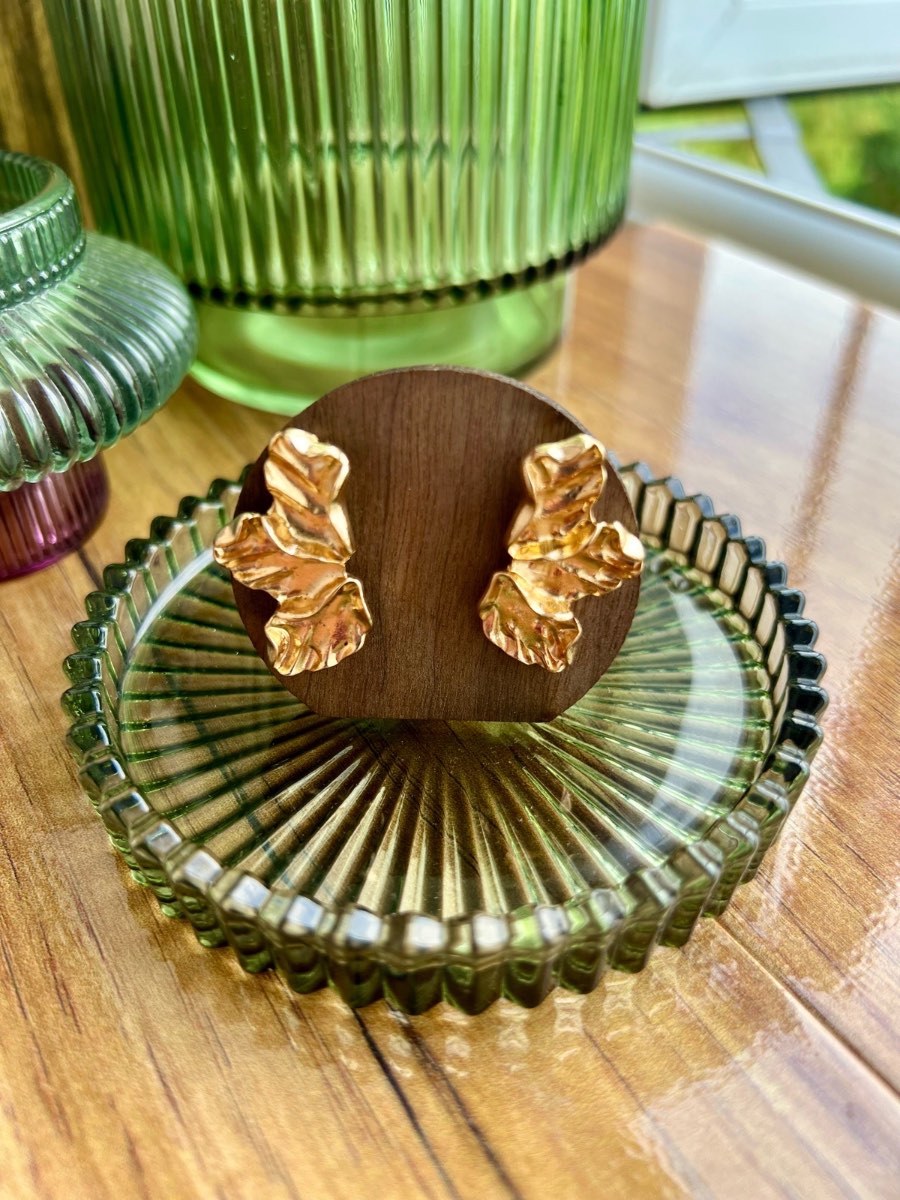 9ct Gold Plated retro vintage Leaf Stud Earrings Nickel-Free gift box