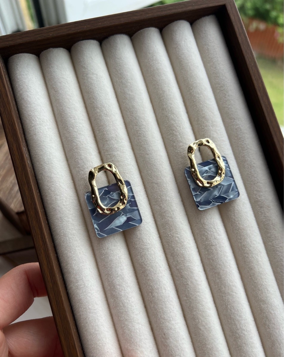 Coastal stone charming summer earrings