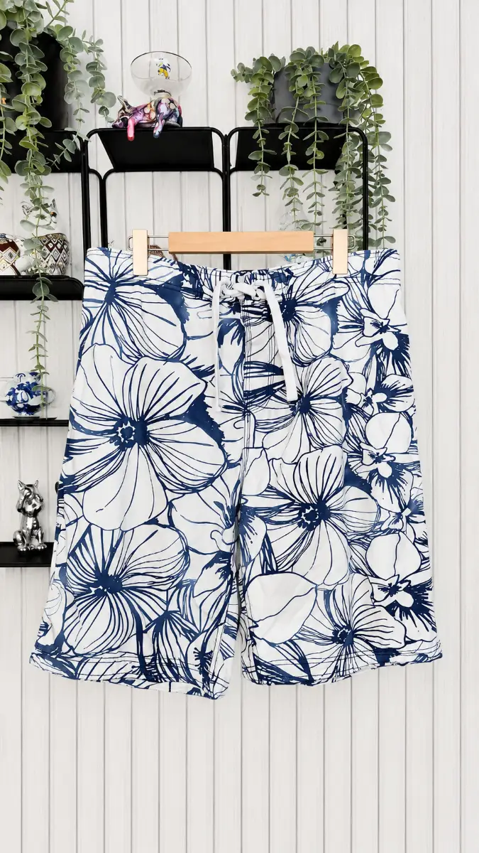SoulCal 73 Floral Board Shorts Swim Shorts White Blue Size M