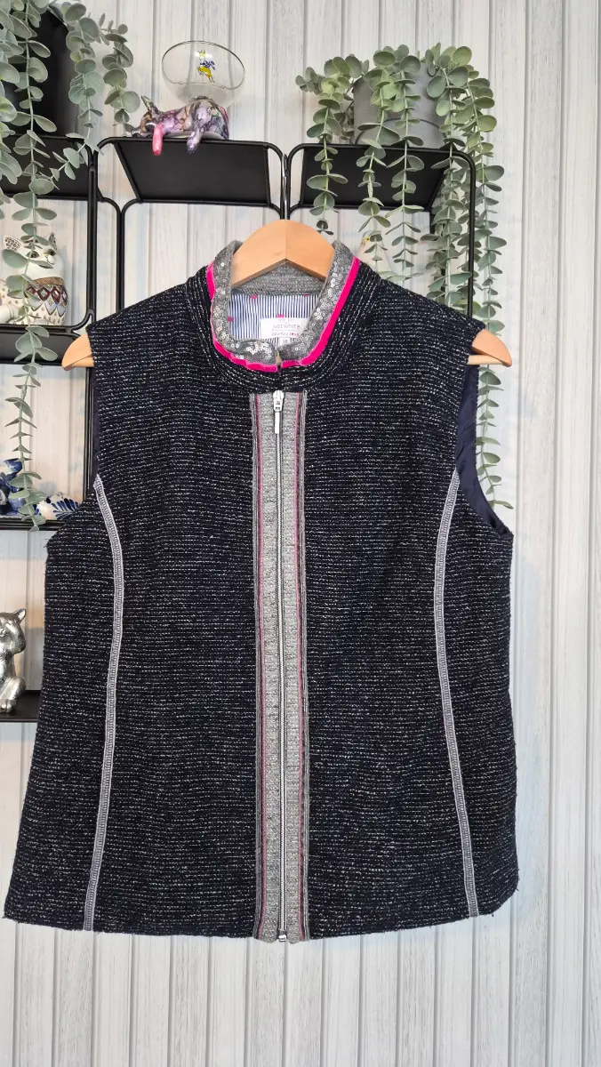 Just White Country Love Tweed Zip Gilet Waistcoat UK 10 EU 38 Pink Sequin Trim