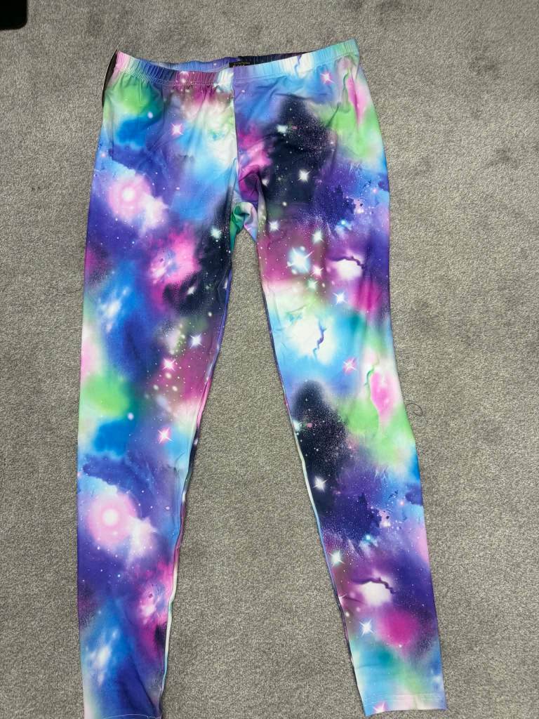 Funky leggins size 12 bnwt