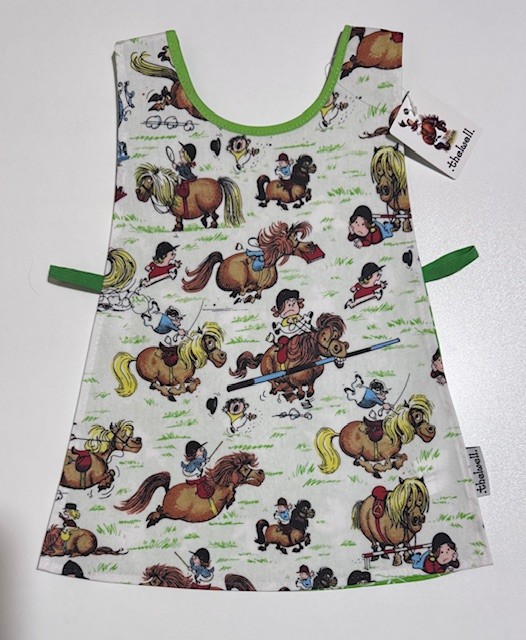 Thelwell Trophy Rodeo childs wipe clean tabard ideal for craft, play baking art, back to Nursery