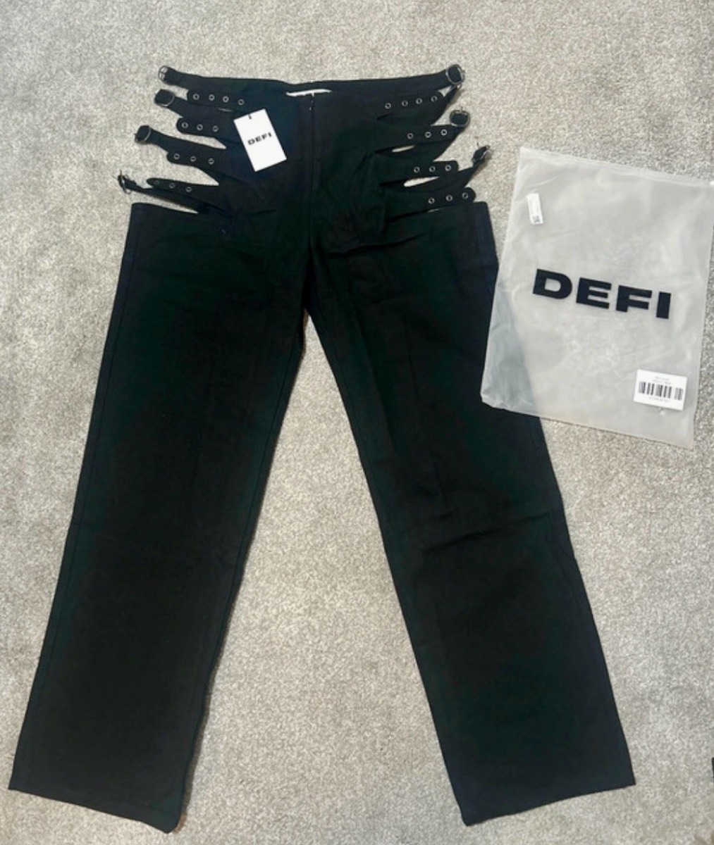 NWT DEFI Black Cut-Out Buckle Strap Wide Leg Pants Trousers – Size Medium