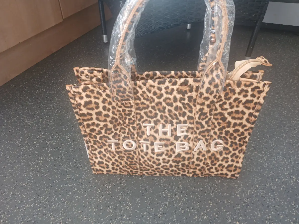 Dupe Tote bag