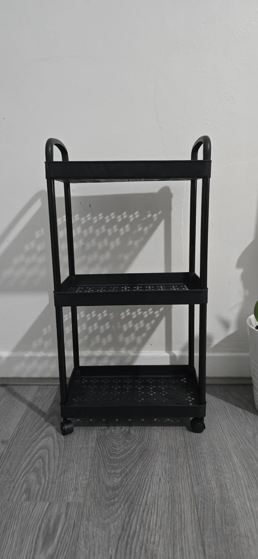 Trolley in black color