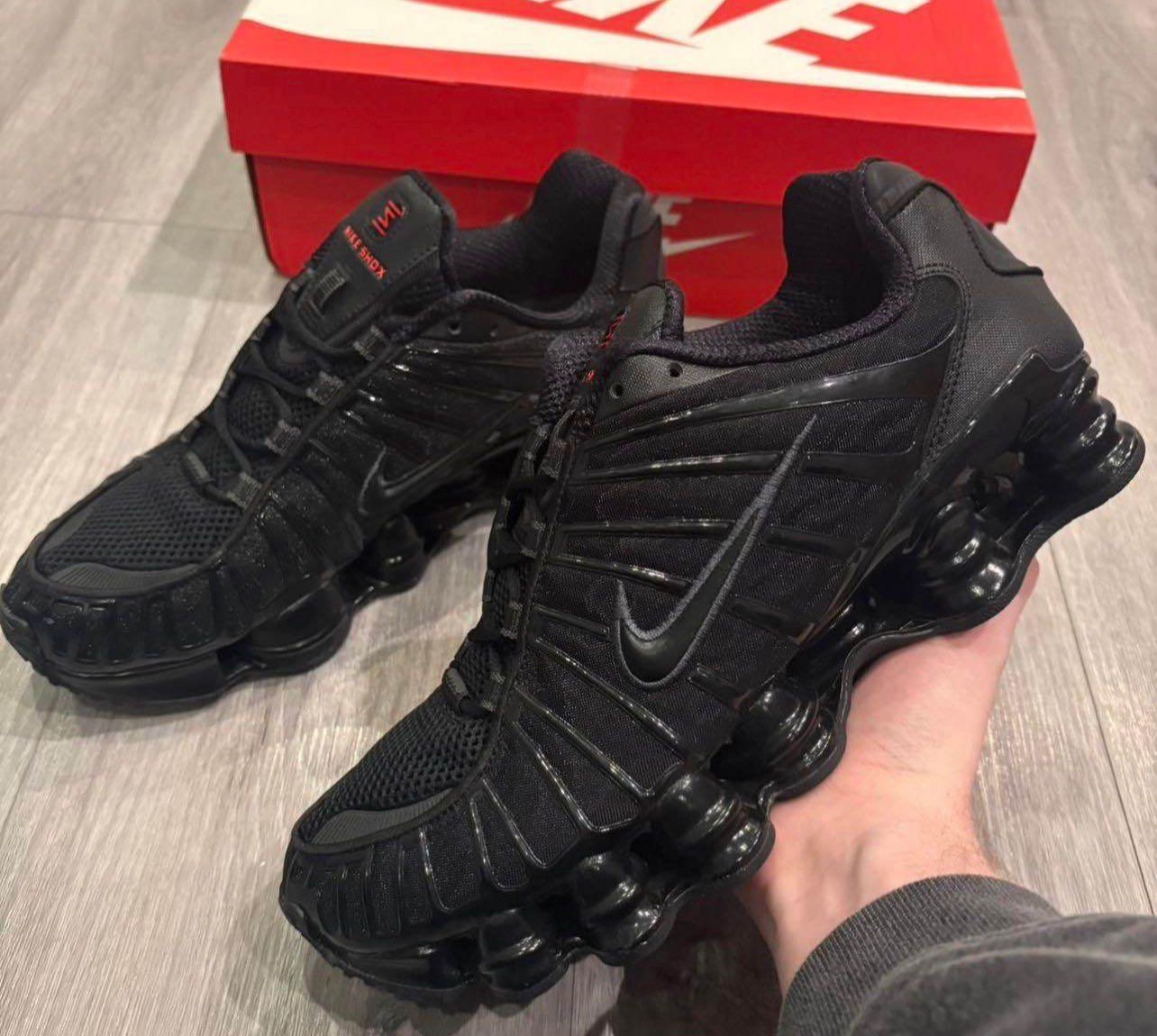 Men’s shoes size 8 and 8.5uk