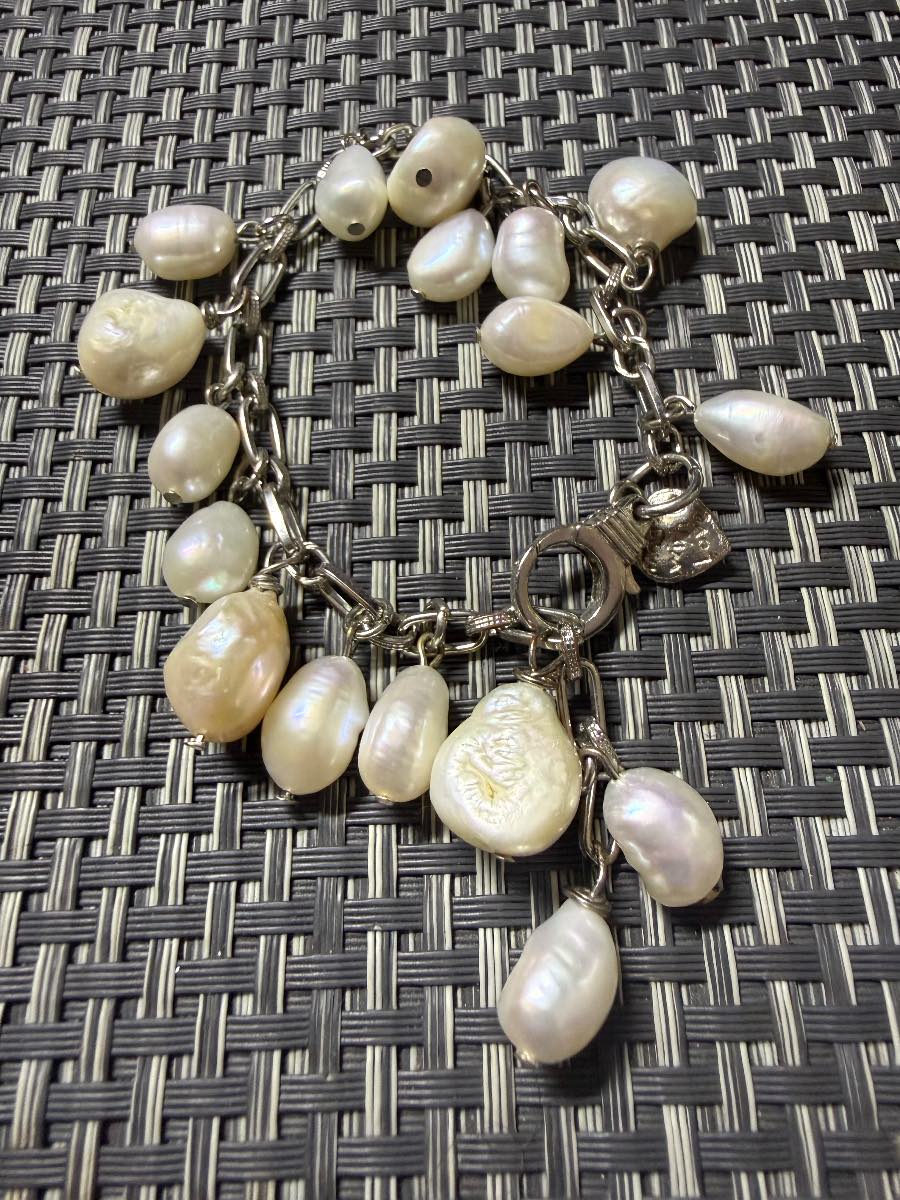 Absolutely beautiful bracelet