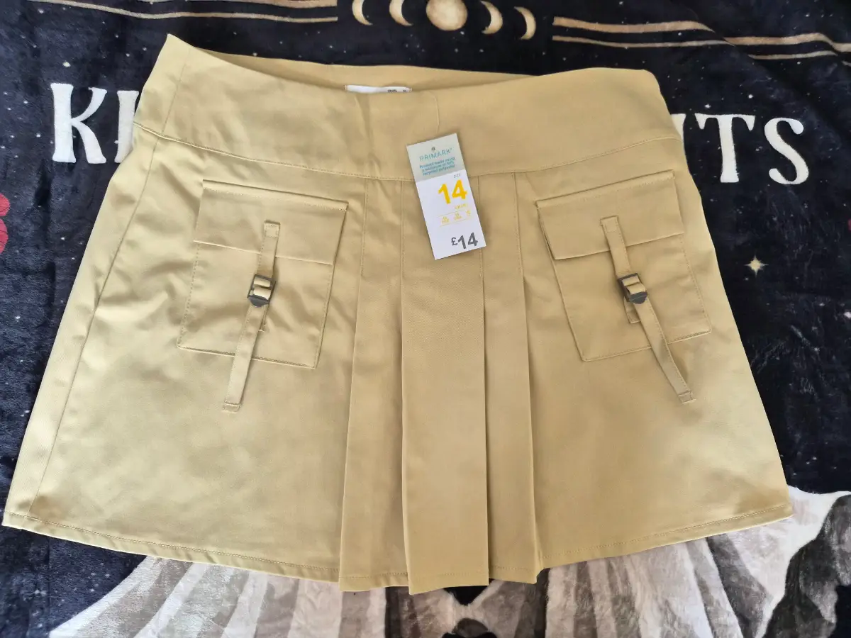 Bnwt Size 14 Skirt