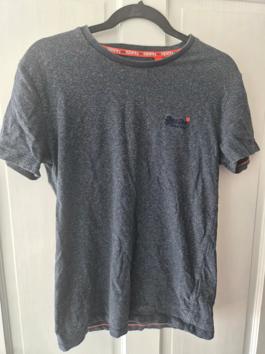 Mens Size Small- ideal teen top