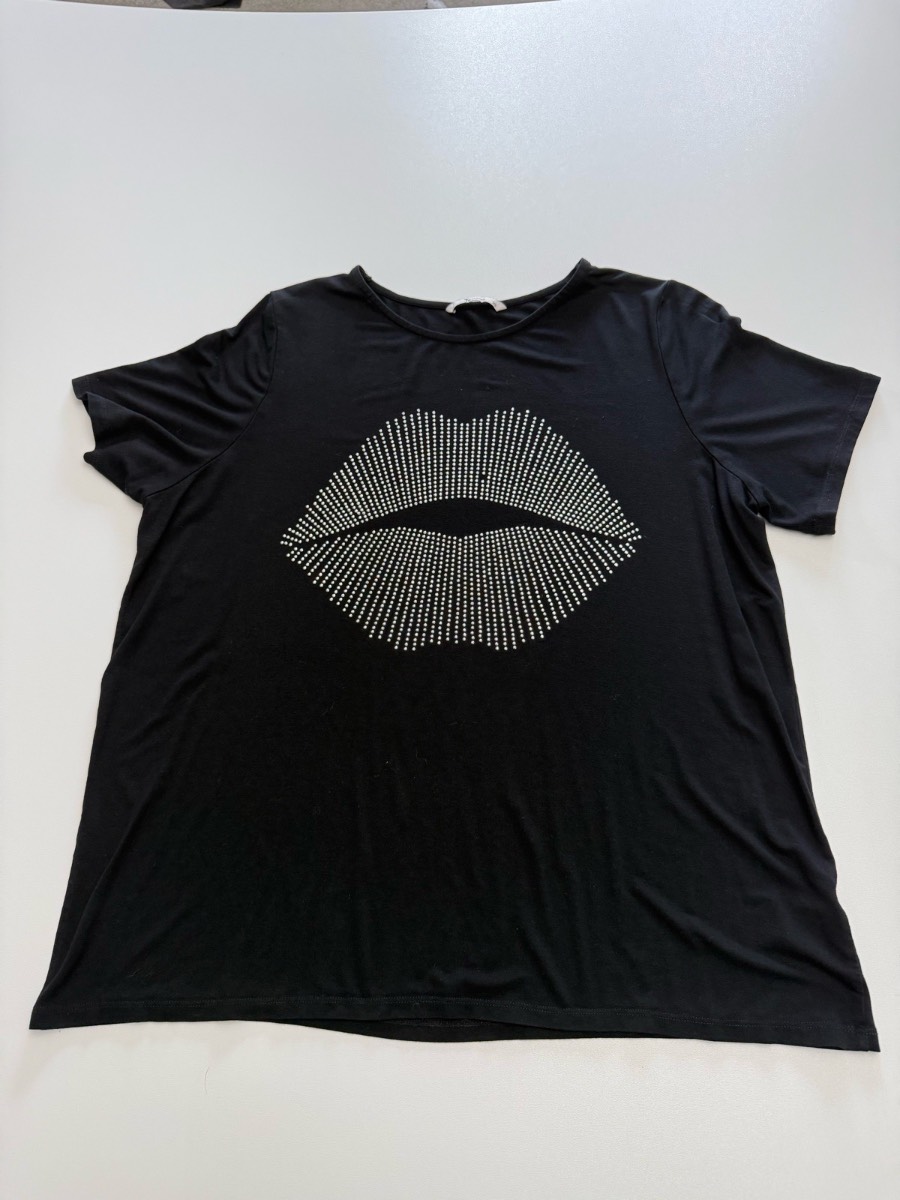 TU Ladies Black Lip Print T-Shirt Size 20